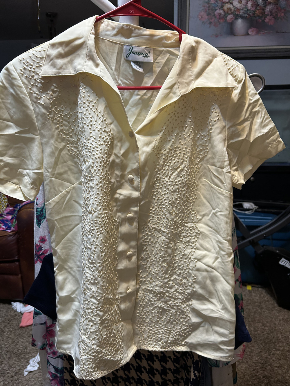 Joanna Embroidered Short Sleeve Button-Up Shirt Size Small